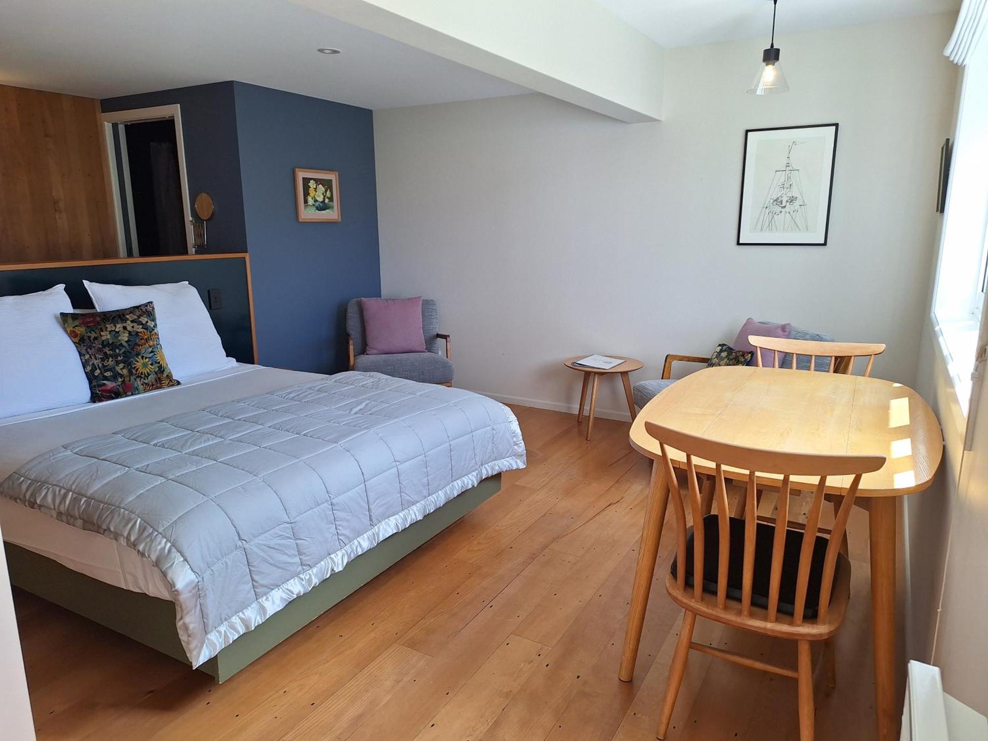 Kowhai Studio -Private Opposite Golf Course In Central Wanaka Luaran gambar